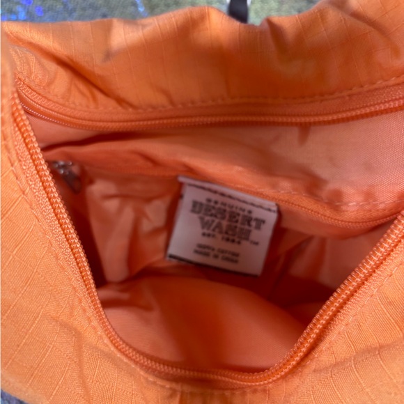 Two Spring/Summer Bags - Picture 4 of 6